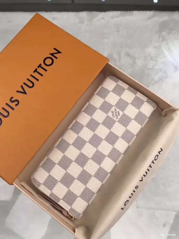 Cheap Vuitton WALLET CLEMENCE Louis 0519